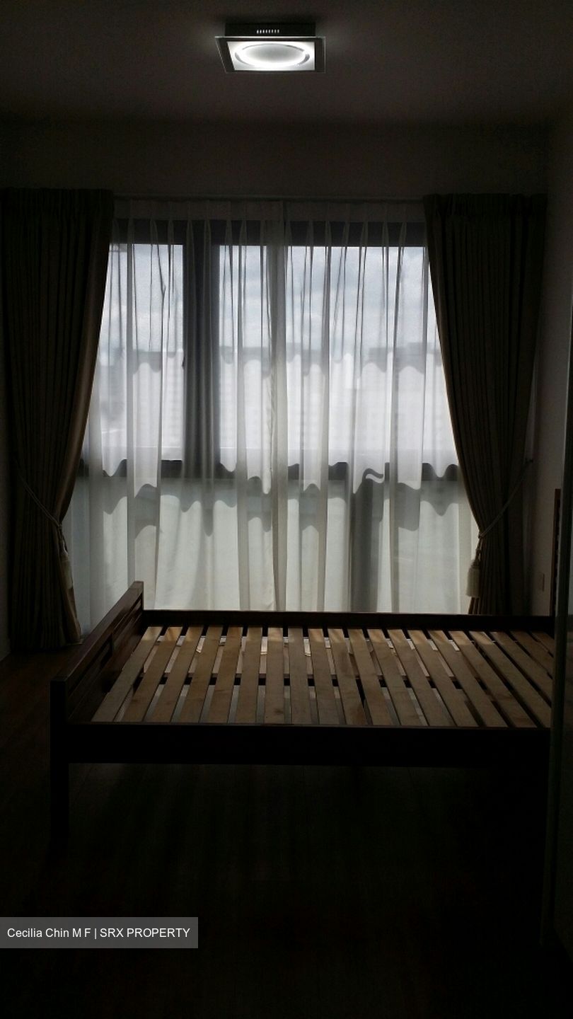The Lakefront Residences (D22), Condominium #573128951